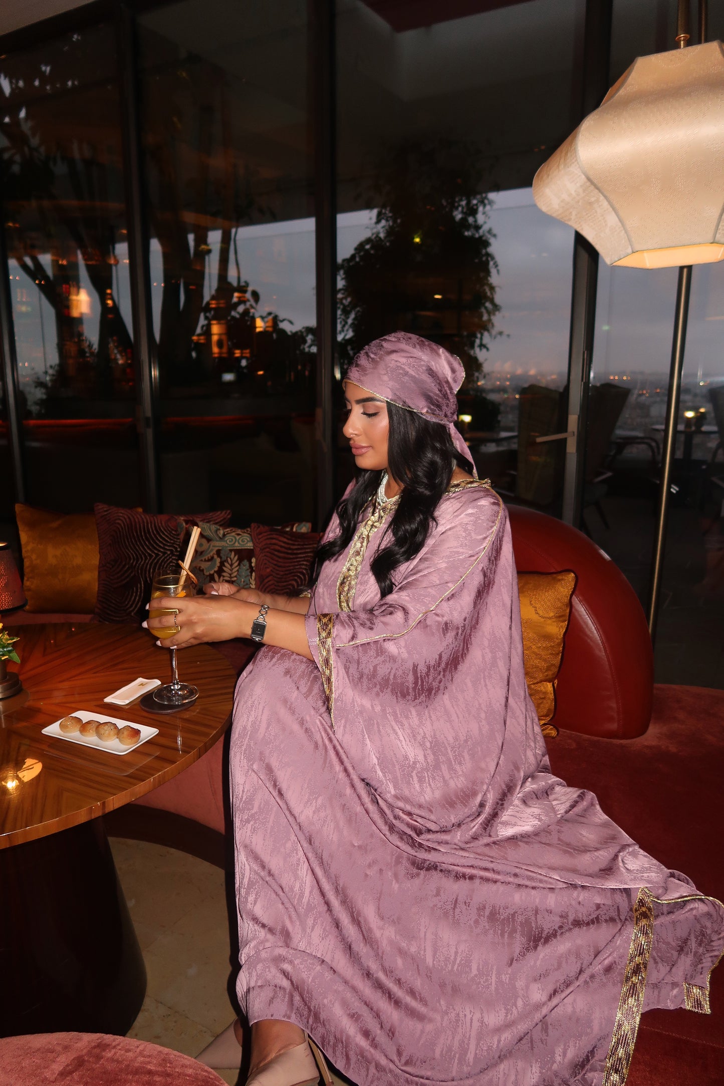 Farasha violet