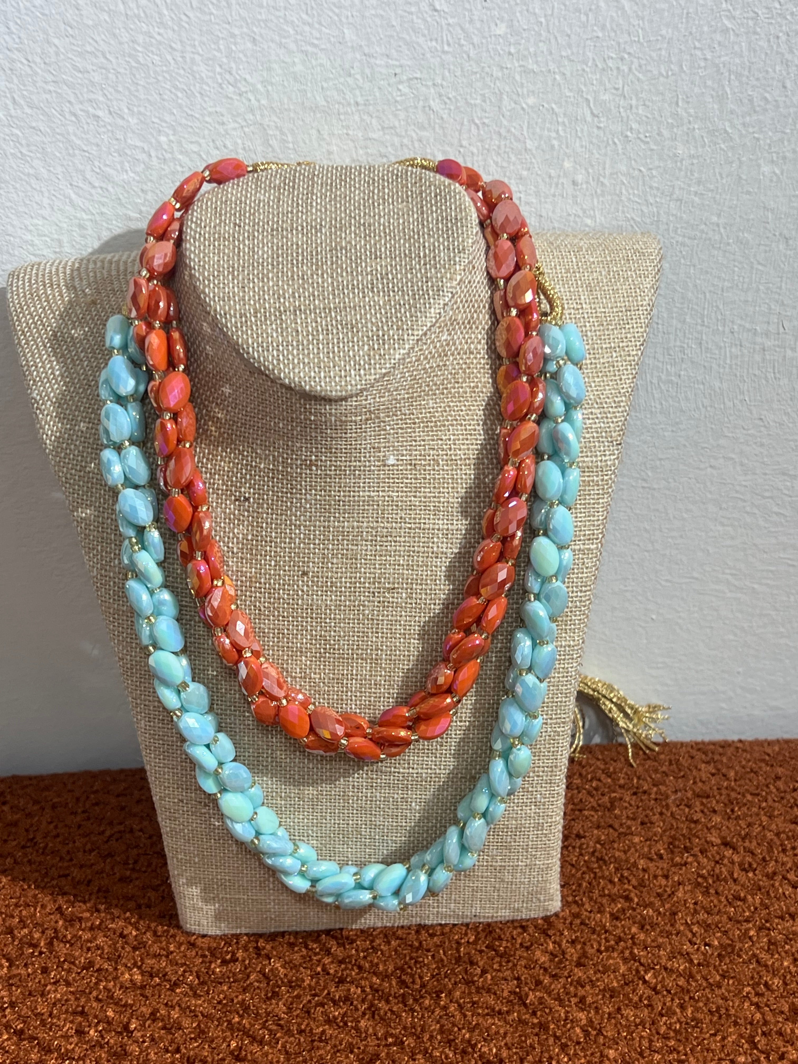 Collier pierre de skawa